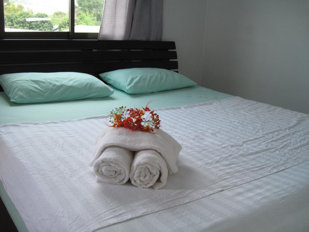 Hostel The Friendship Bophut Pokoj fotografie